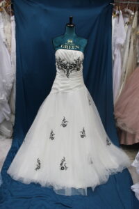 Robe seconde main quimper Laura princesse atelier